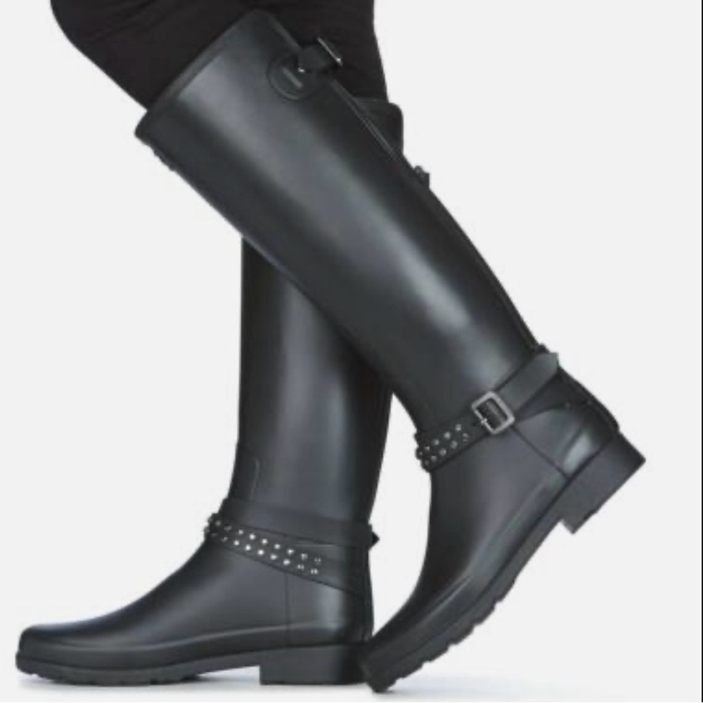 Hunter Women's Black Studded Winter Boots